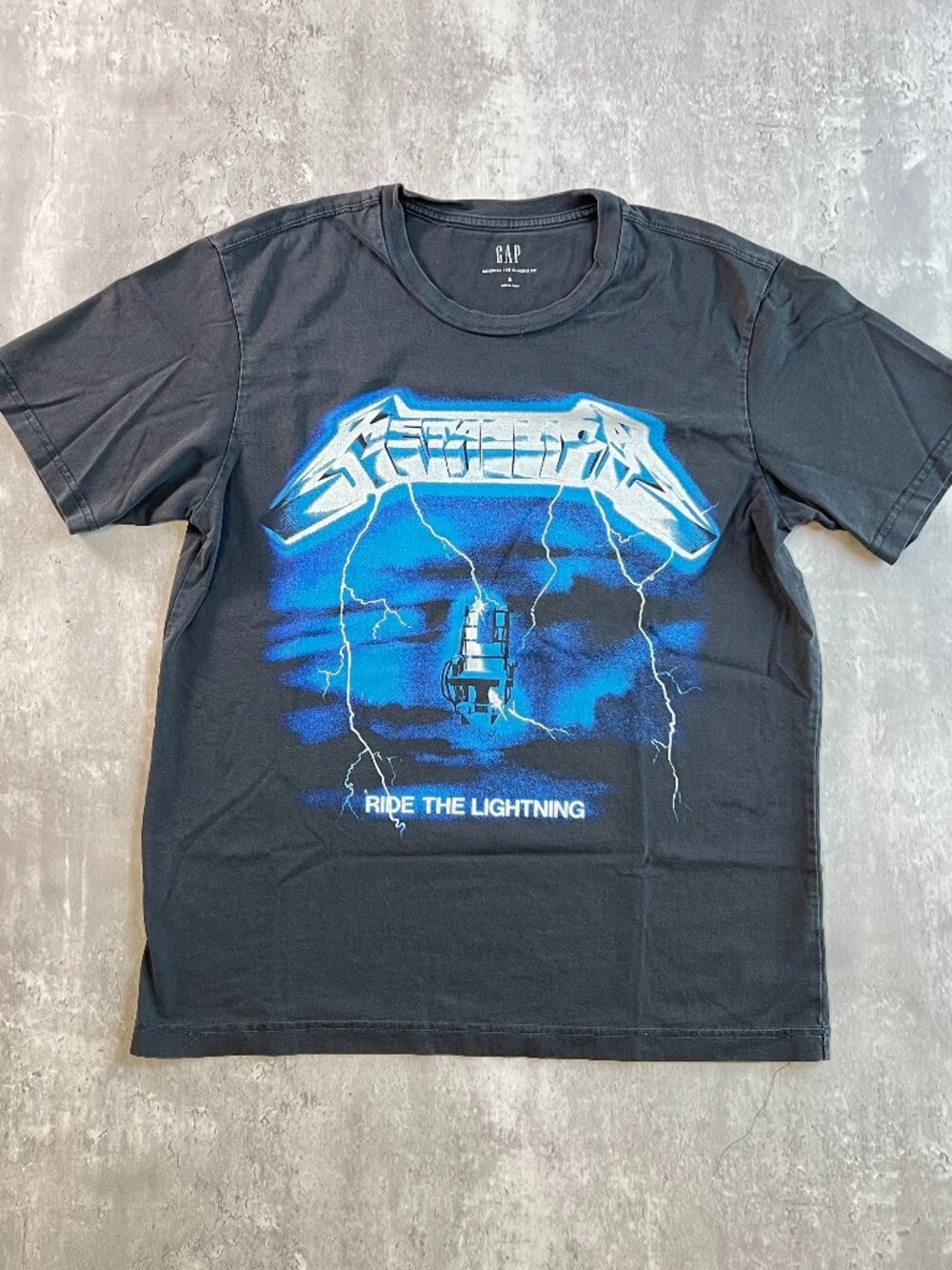New Metallica Logo Ride the Lightning Gap Adult Mens Small Rock Metal T-Shirt
